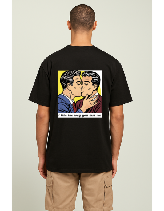 Oversize T-Shirt mit Kuss Print im Stil von Roy Lichtenstein