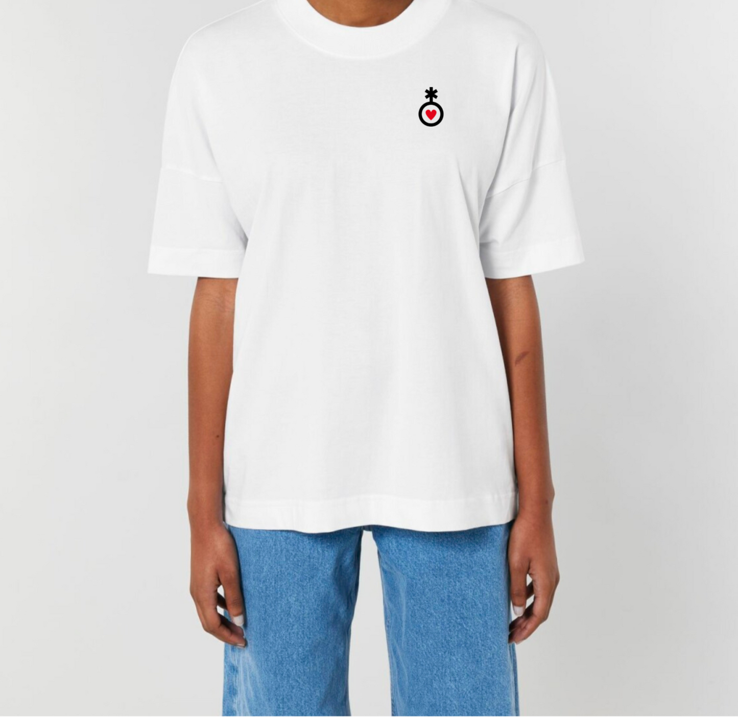 Oversize Classic T-Shirt "Nonbinary"