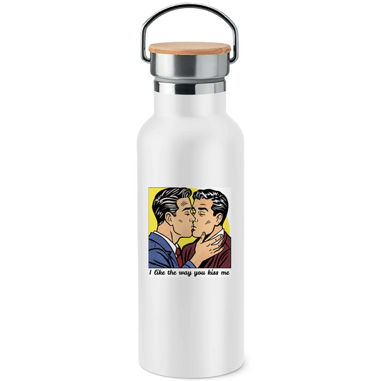 Edelstahl-Trinkflasche mit Bambusdeckel und Kuss Print im Stil von Roy Lichtenstein